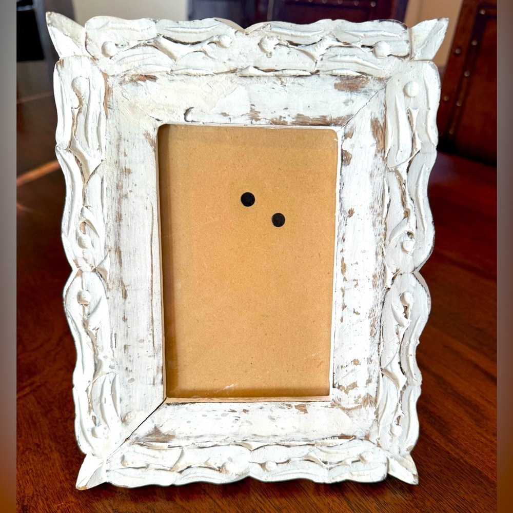 Wood Frame. White Washed. Never used. Fits 4x6 photo